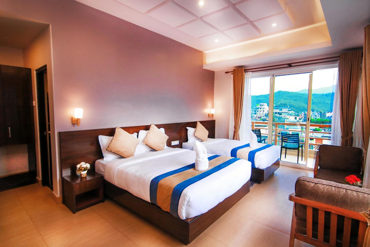 Hotel Lake Paradise Pokhara Exterior foto