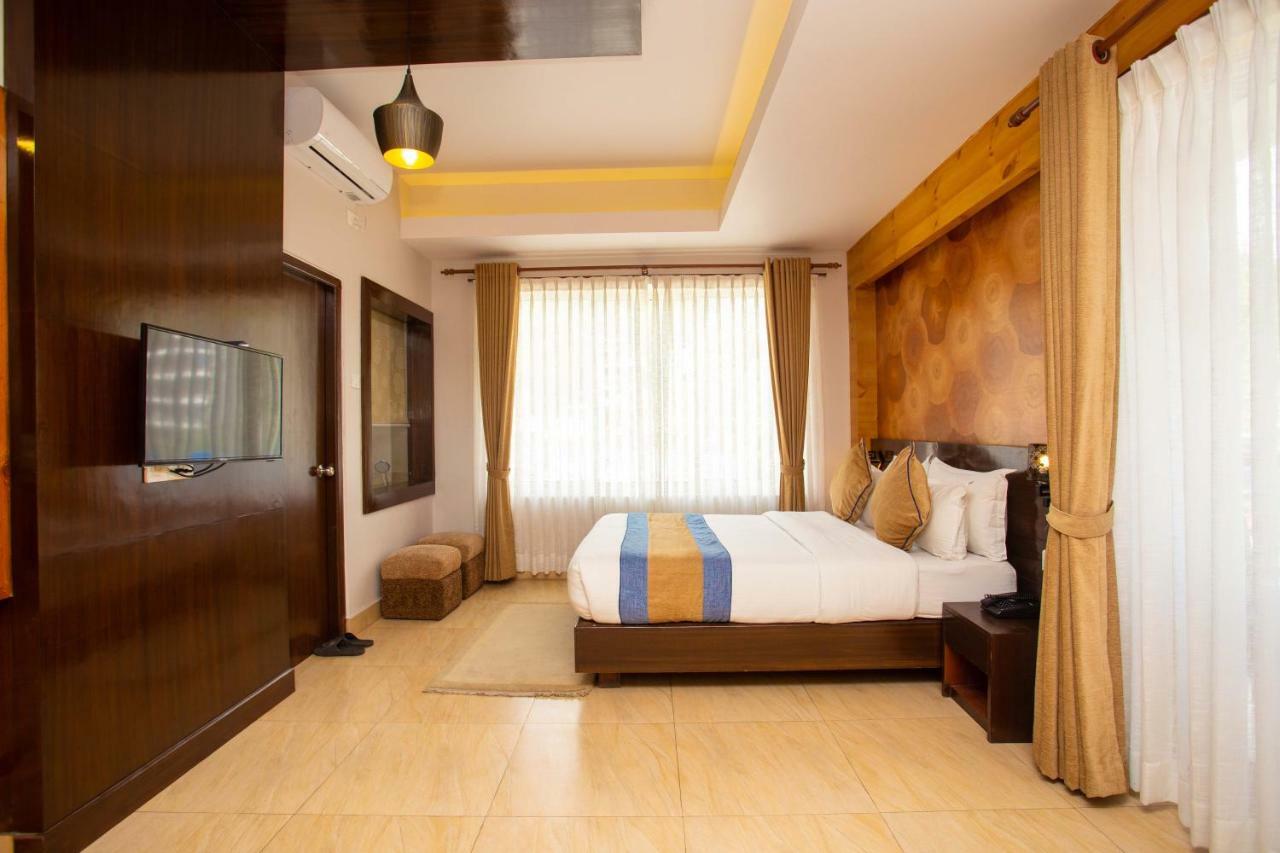 Hotel Lake Paradise Pokhara Exterior foto